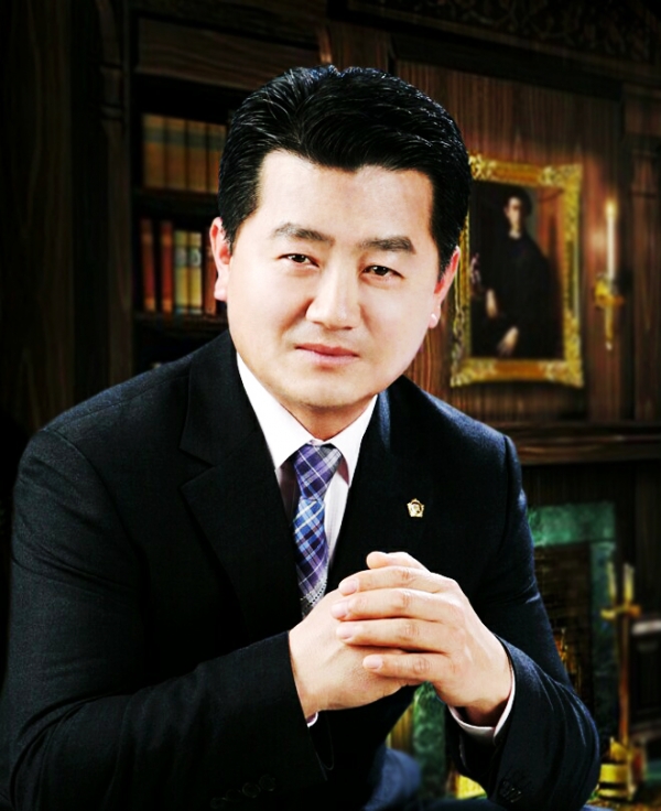 이홍희 거창군의회 의장